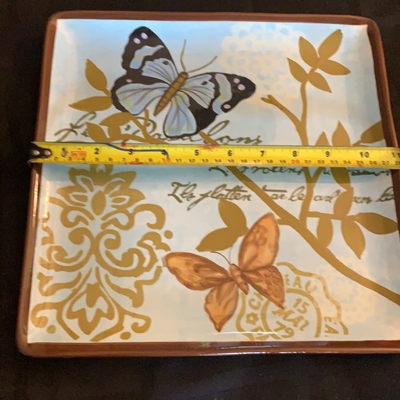 11” square plate butterflies - Picture 2 of 3